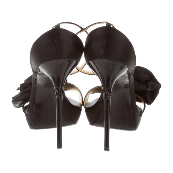 ICONIC ROGER VIVIER ROSE 'N ROLL SATIN BLACK PLATFORM HEELS 38/ US 8 - Picture 4 of 5